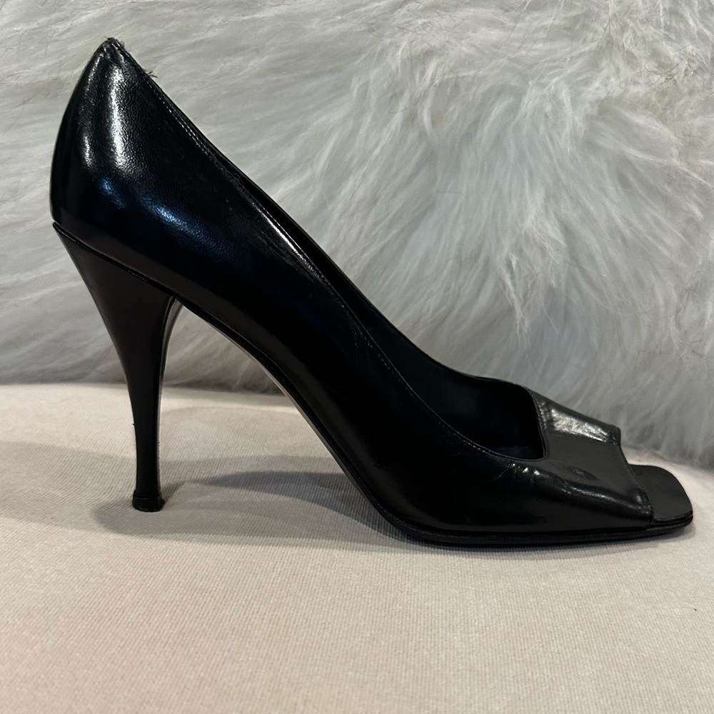 Stuart Weitzman shoes